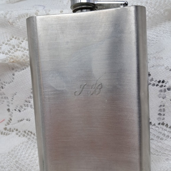Novelty Stainless Steel Flask Looks and‎ Brains Design 5x4 - Picture 3 of 4
